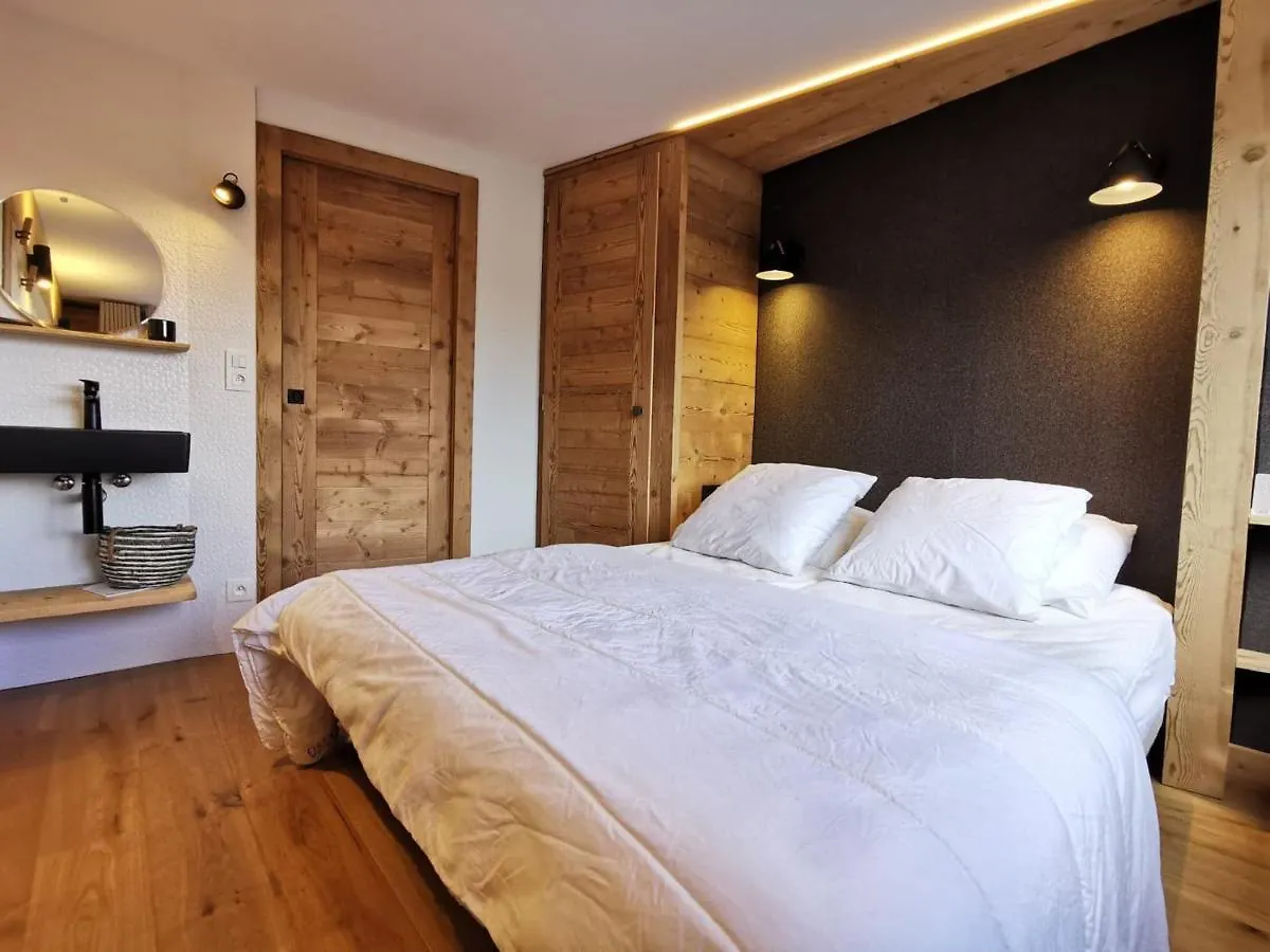 Appartement De Charme 4* Au Centre Des Gets - Acces Direct Aux Pistes De Ski - Fr-1-598-28 Les Gets Apartment